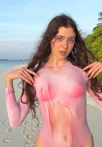 🔥 Stefania deriabina page leaked private photo uncensored full