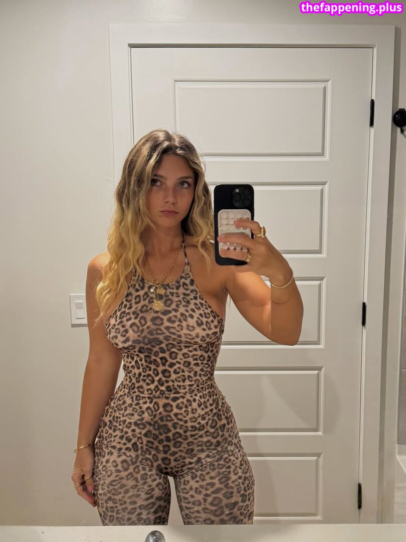 🔥 Romaxi leaked private photo uncensored full