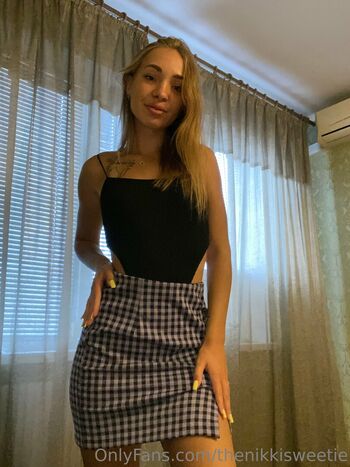 🔥 Thenikkisweetie leaked private photo uncensored full
