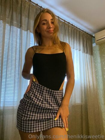 🔥 Thenikkisweetie leaked private photo uncensored full