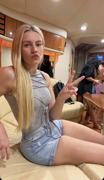 🔥 Vera dijkmans leaked private photo uncensored full
