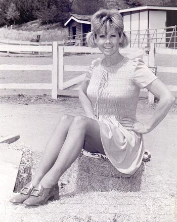🔥 Vintage starlets page leaked private photo uncensored full