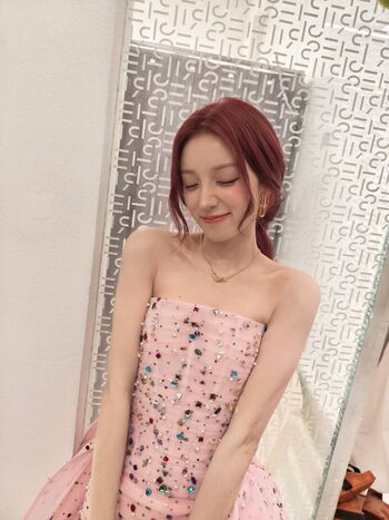 🔥 Yuqi page leaked private photo uncensored full